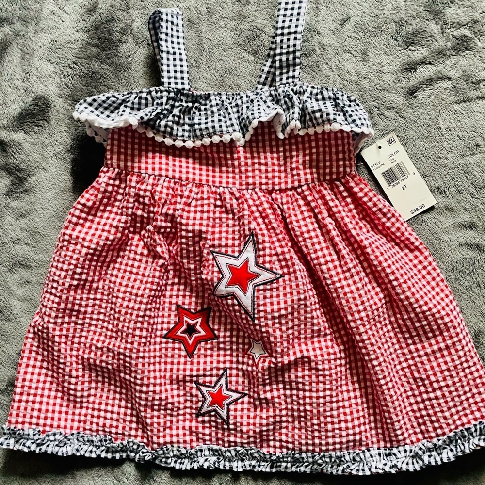 New with tags perfect 4th of July dress size 2T